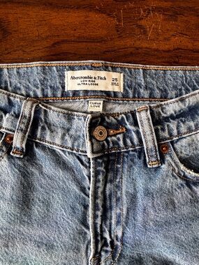 Abercrombie & Fitch Low-Rise Ultra Loose Curve Live Jeans Sz 25